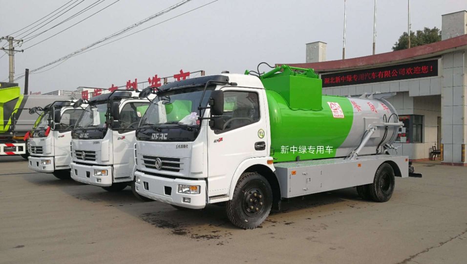 东风餐厨式垃圾车