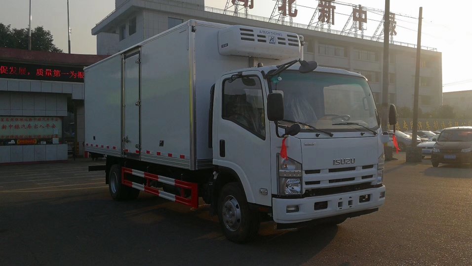 湖北新中绿冷藏车/保温车