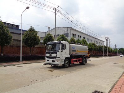 XZL5167GPS6型绿化喷洒车