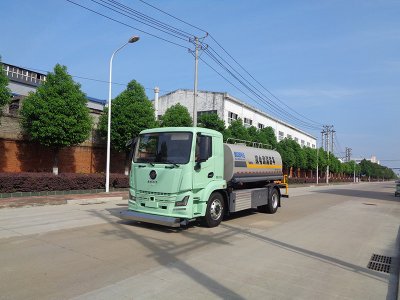 XZL5183GQXBEV型纯电动清洗车