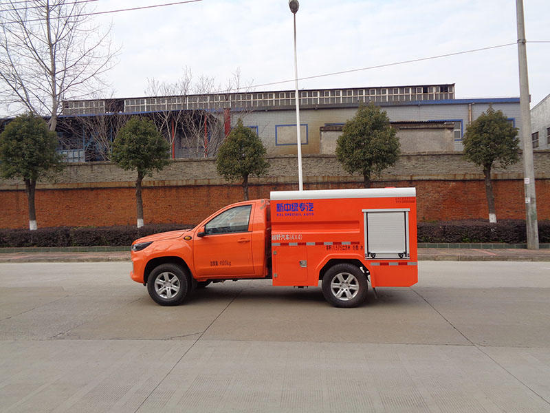 XZL5045GSS6型洒水车