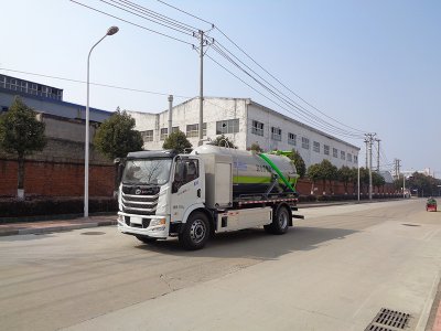 XZL5180GXWBEV型纯电动吸污车