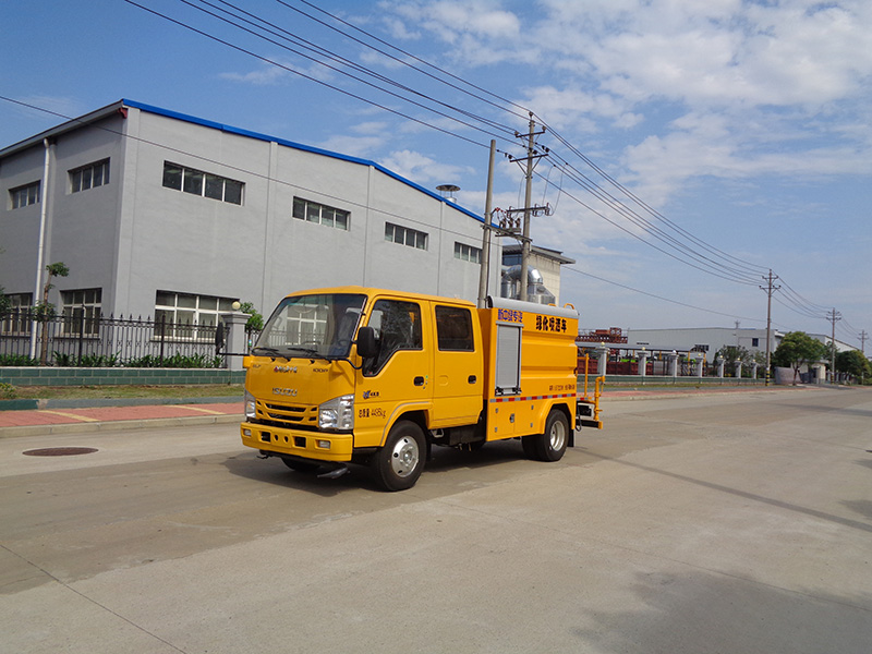 XZL5046GPS6型绿化喷洒车