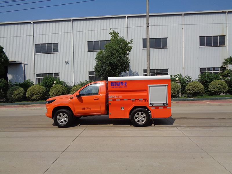 XZL5046GSS6型洒水车