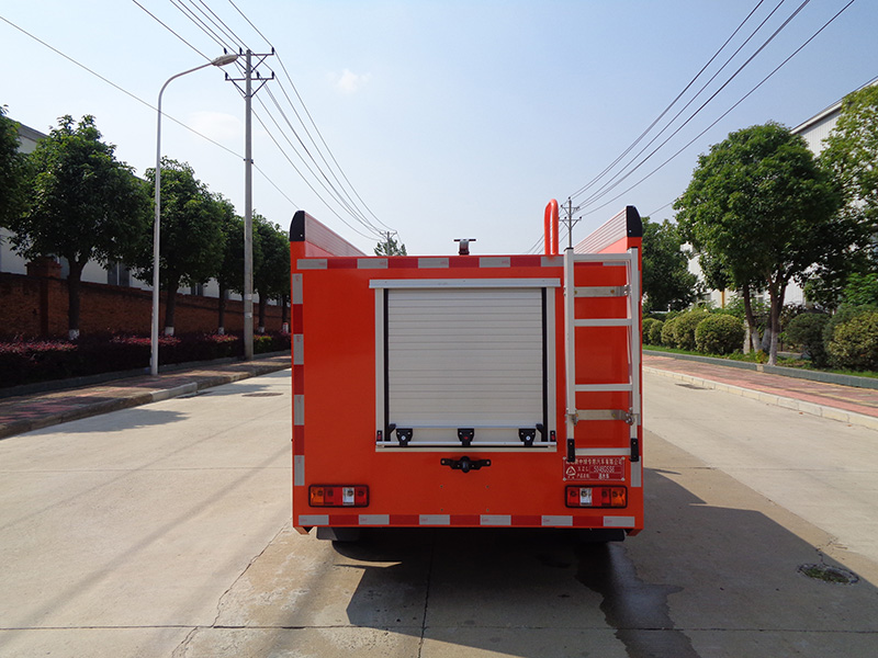 XZL5046GSS6型洒水车