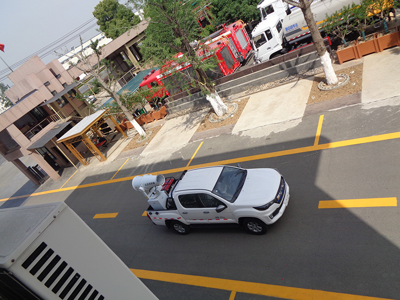 XZL5030GPSBEV型纯电动绿化喷洒车