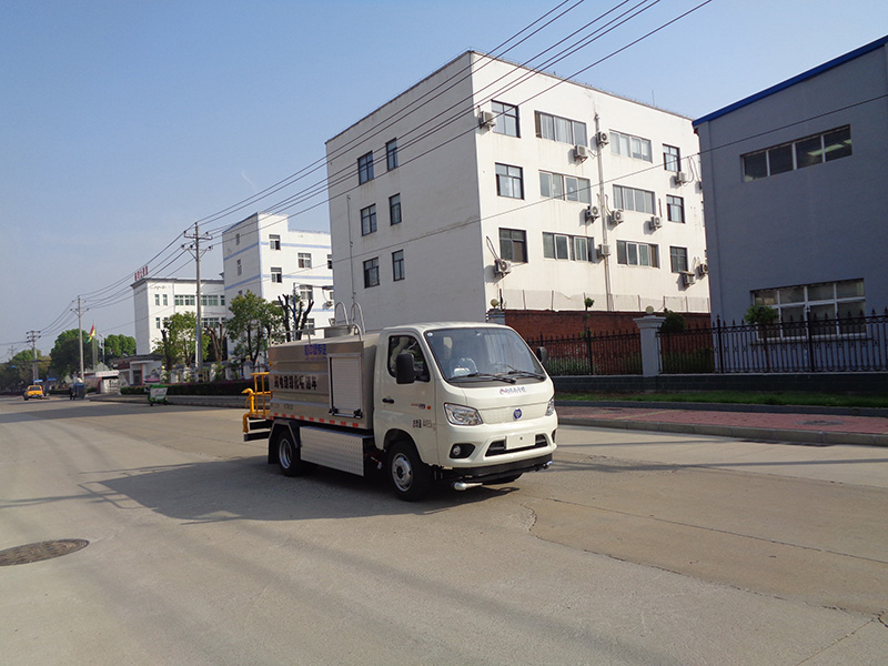 XZL5041GPSBEV型纯电动绿化喷洒车