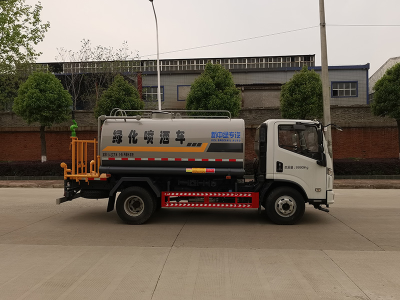 XZL5100GPS6型绿化喷洒车