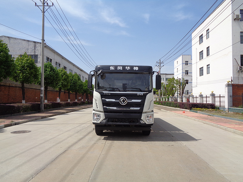 XZL5181TXSBEV型纯电动洗扫车