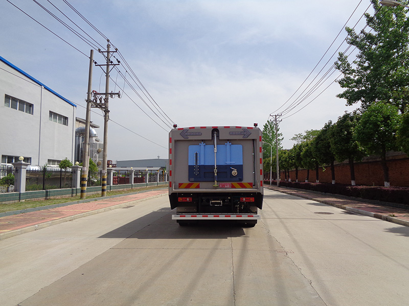 XZL5181TXSBEV型纯电动洗扫车