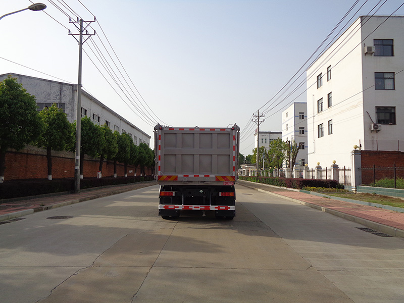 XZL5253ZWX6NG型污泥自卸车